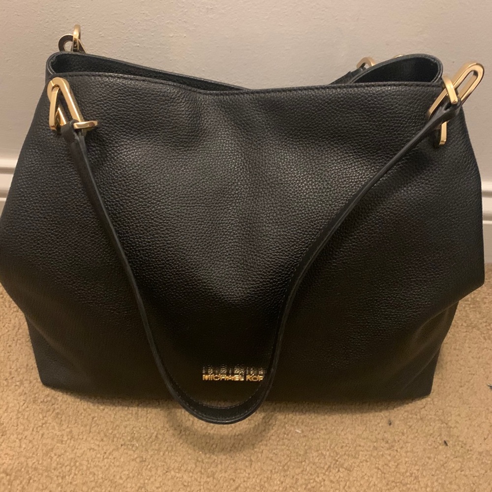Michael Kors Leighton Shoulder Bag